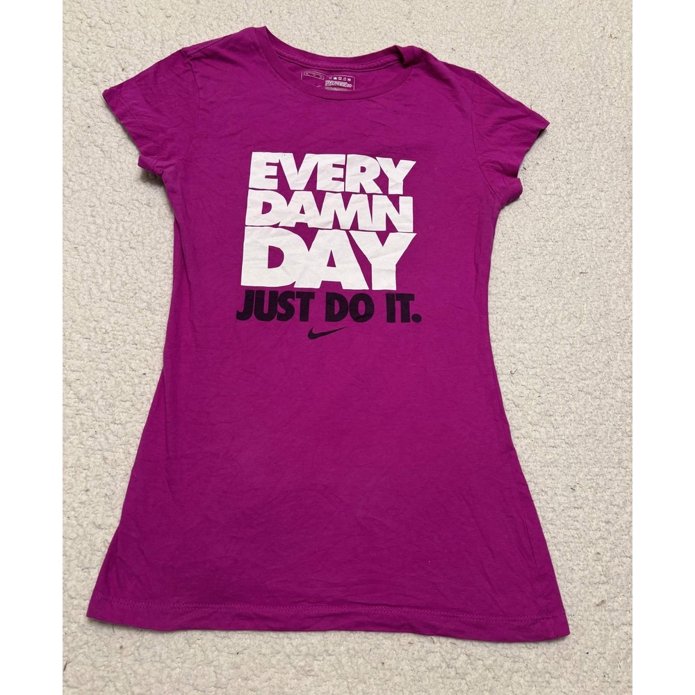 Nike Womens Graphic Tee T-shirt Purple Every Damn Day Just Do It Size S